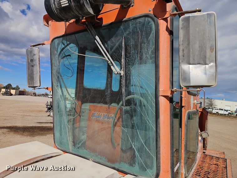 image for item EO4797 2002 Broce RC 350 broom