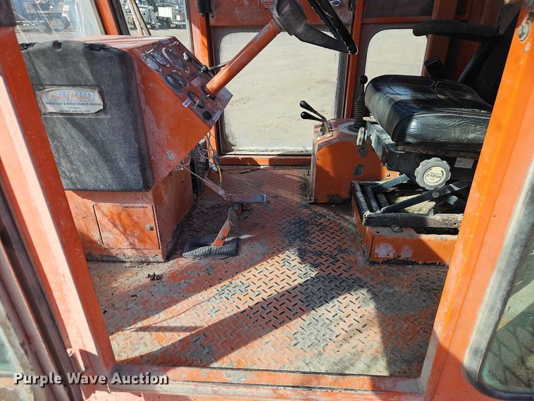 image for item EO4797 2002 Broce RC 350 broom