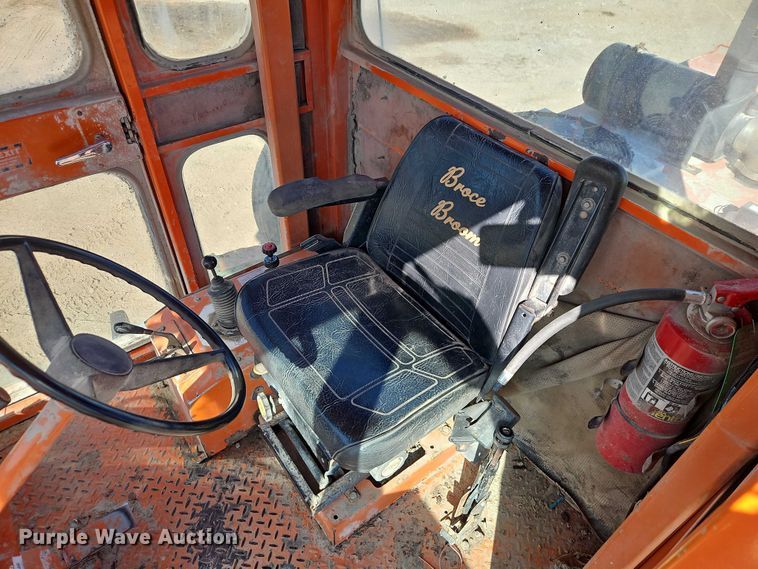 image for item EO4797 2002 Broce RC 350 broom