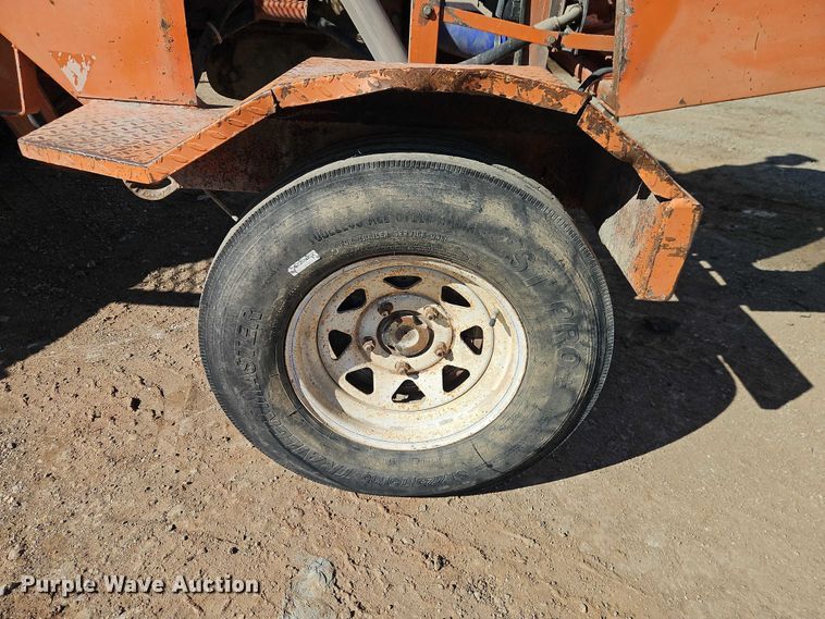 image for item EO4797 2002 Broce RC 350 broom