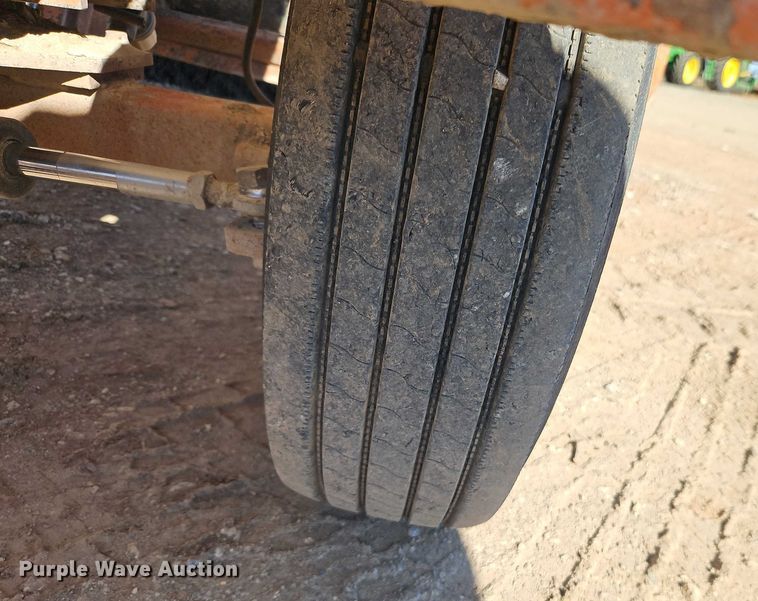 image for item EO4797 2002 Broce RC 350 broom