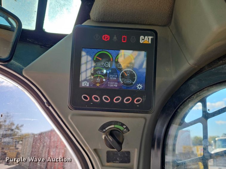 image for item EO4798 2021 Caterpillar 299D3 tracked skid steer loader