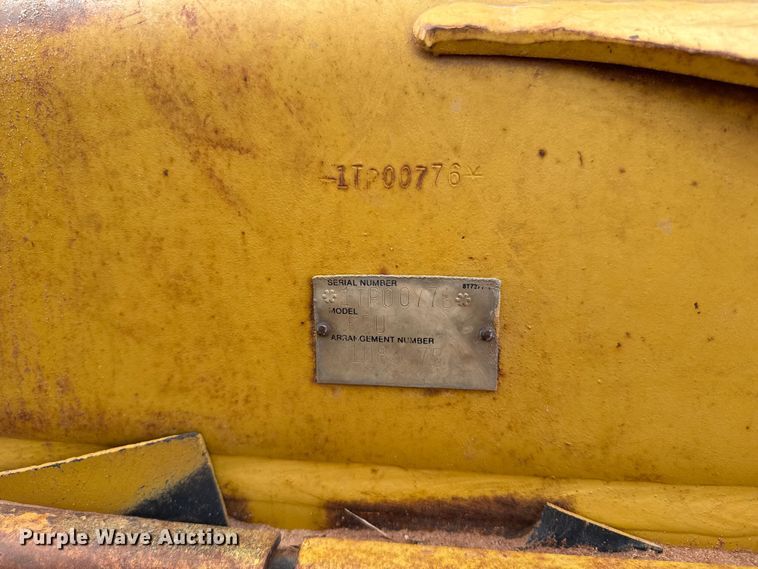 image for item EP0803 2003 Caterpillar D6R Series III dozer