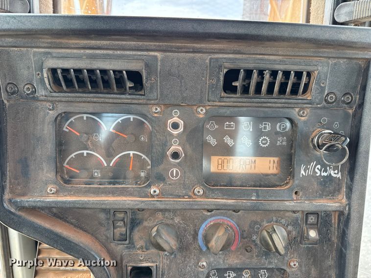 image for item EP0803 2003 Caterpillar D6R Series III dozer