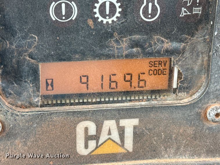 image for item EP0803 2003 Caterpillar D6R Series III dozer