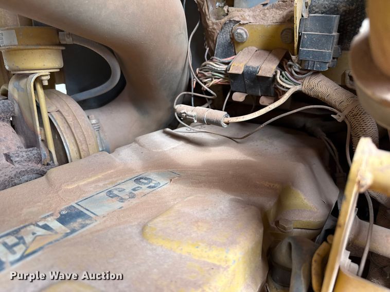 image for item EP0803 2003 Caterpillar D6R Series III dozer