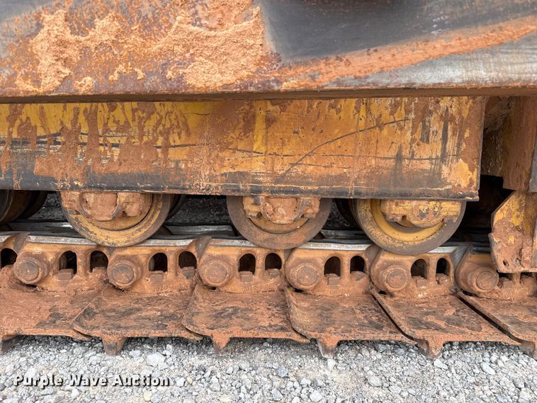 image for item EP0803 2003 Caterpillar D6R Series III dozer