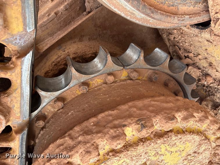 image for item EP0803 2003 Caterpillar D6R Series III dozer