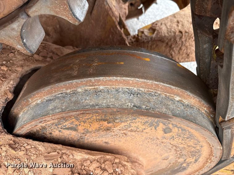 image for item EP0803 2003 Caterpillar D6R Series III dozer