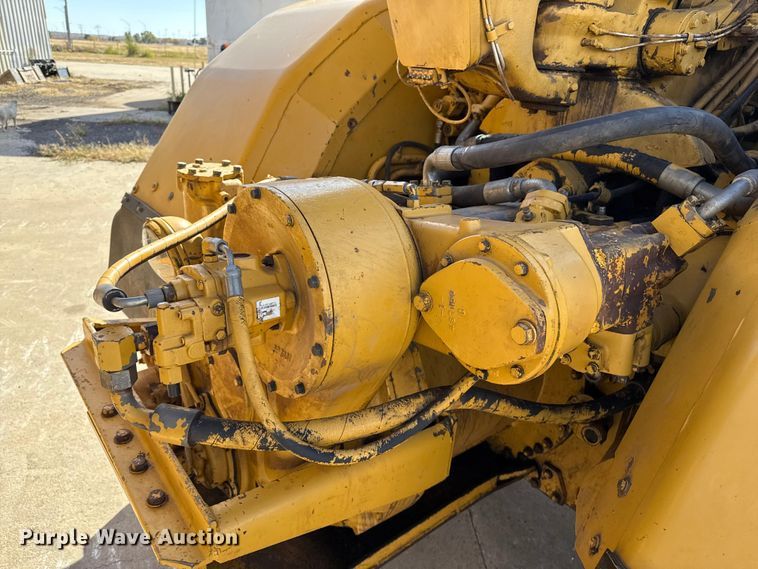 image for item EP0893 1987 Caterpillar 623E elevating scraper