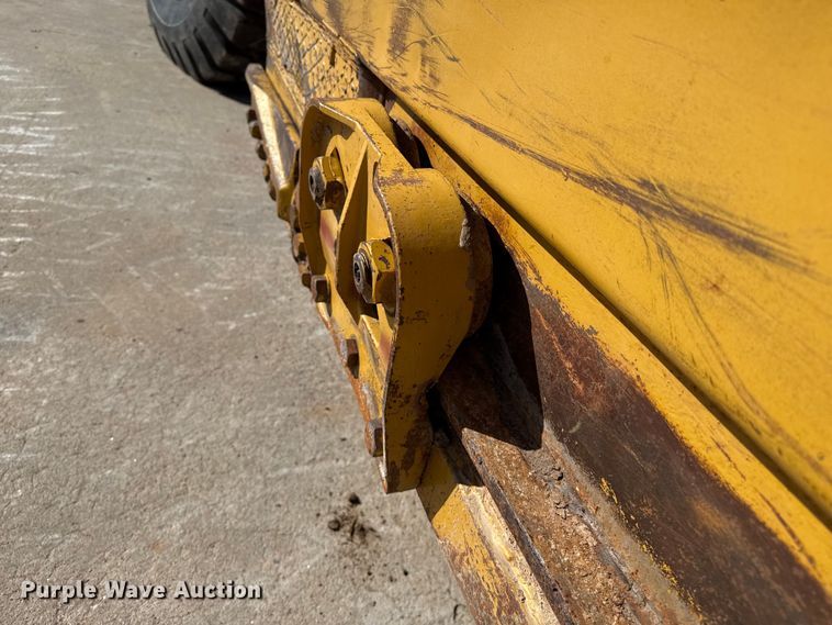 image for item EP0893 1987 Caterpillar 623E elevating scraper