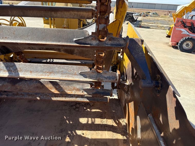 image for item EP0893 1987 Caterpillar 623E elevating scraper