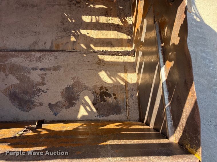 image for item EP0893 1987 Caterpillar 623E elevating scraper