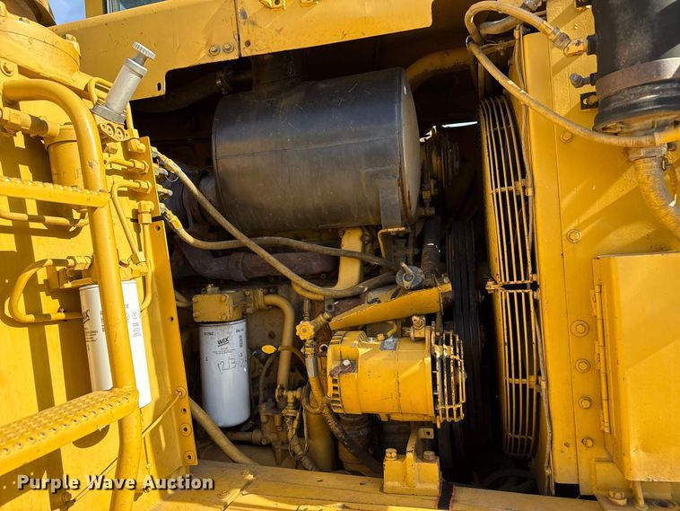 image for item EP0893 1987 Caterpillar 623E elevating scraper