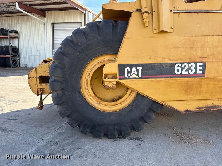 image for item EP0893 1987 Caterpillar 623E elevating scraper