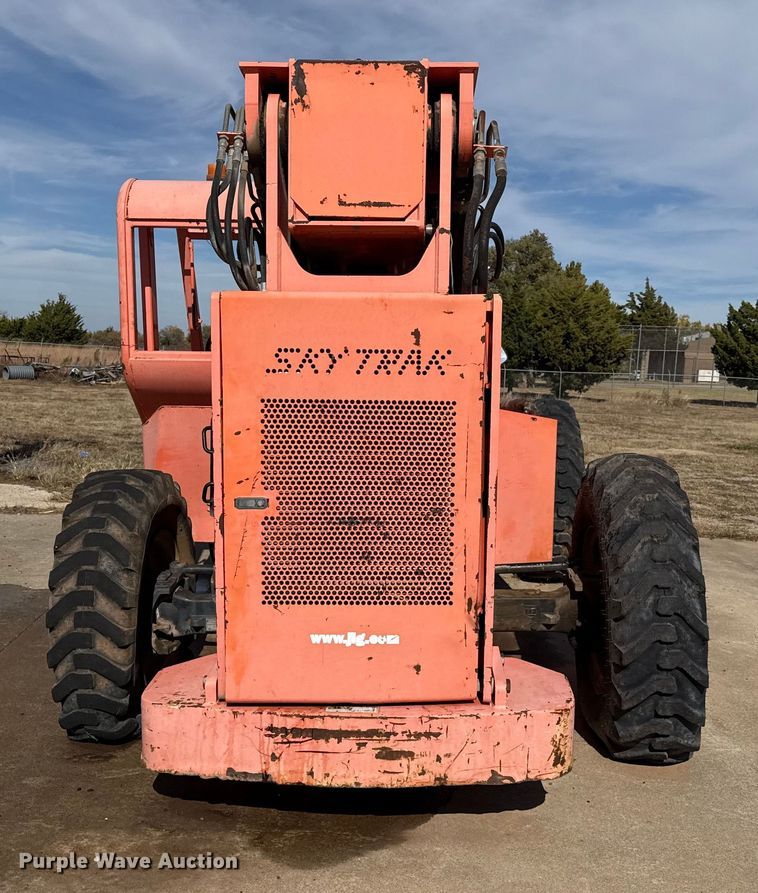 image for item EP0895 2005 Skytrak 6042 telehandler