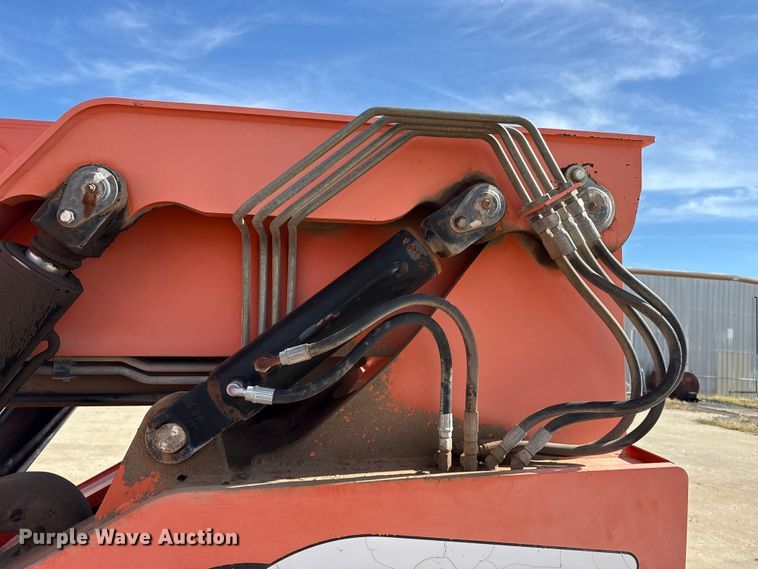 image for item EP0895 2005 Skytrak 6042 telehandler