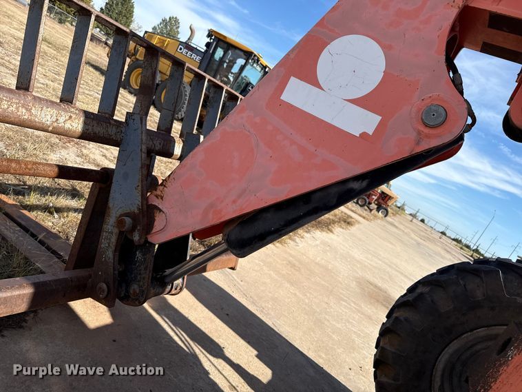 image for item EP0895 2005 Skytrak 6042 telehandler