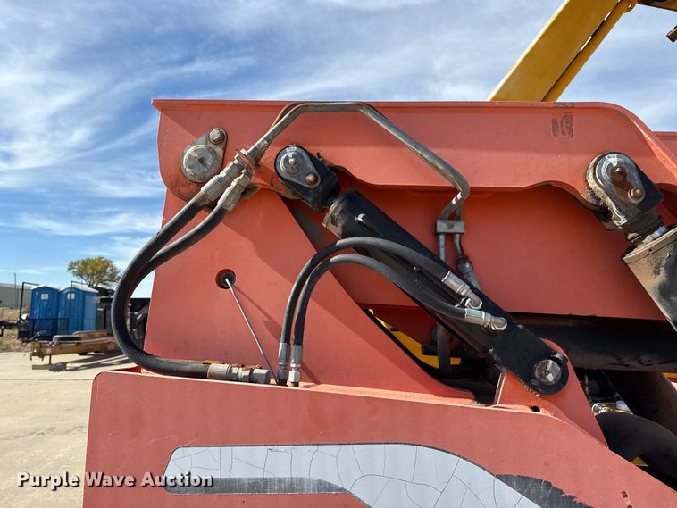 image for item EP0895 2005 Skytrak 6042 telehandler