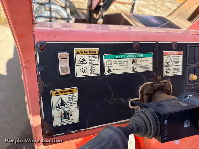 image for item EP0895 2005 Skytrak 6042 telehandler