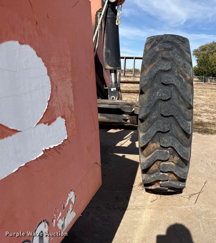 image for item EP0895 2005 Skytrak 6042 telehandler