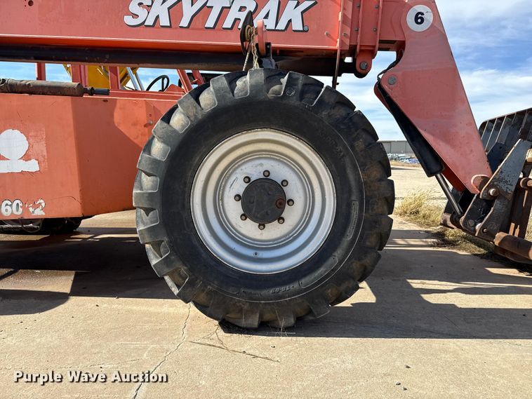 image for item EP0895 2005 Skytrak 6042 telehandler