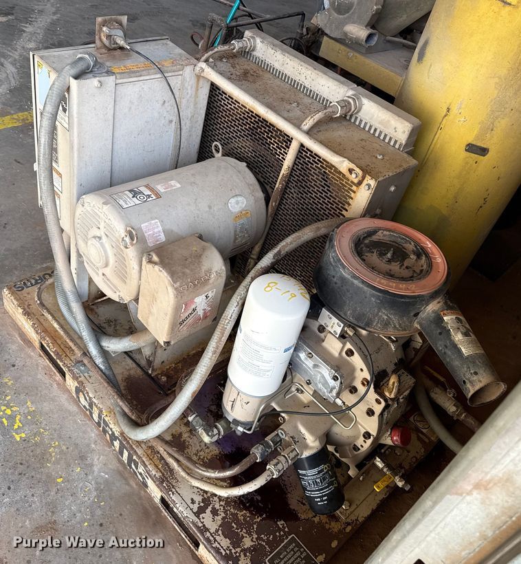 image for item EP0898 Curtis SE30 rotary screw air compressor