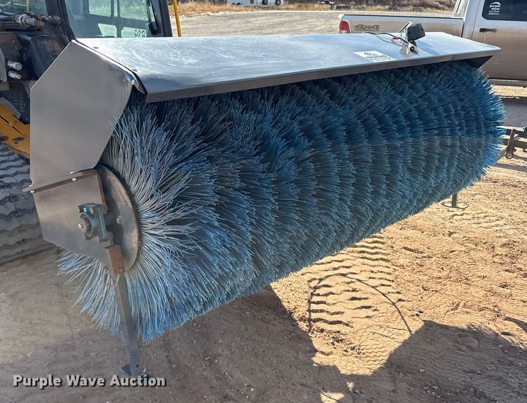 image for item EP0899 Erskine skid steer broom