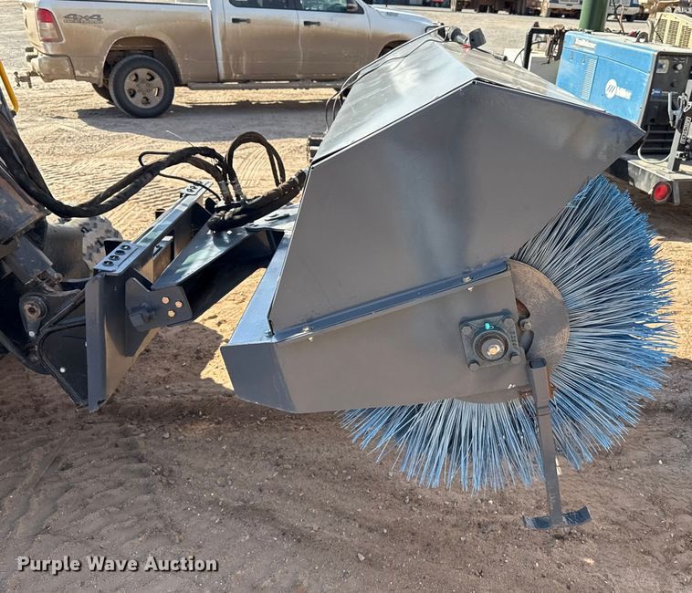 image for item EP0899 Erskine skid steer broom