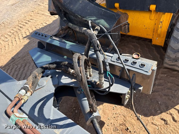 image for item EP0899 Erskine skid steer broom