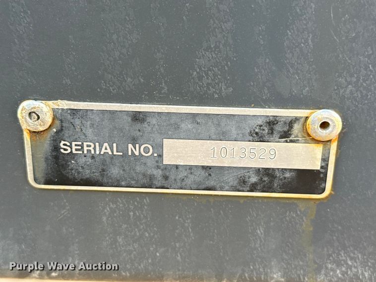 image for item EP0899 Erskine skid steer broom