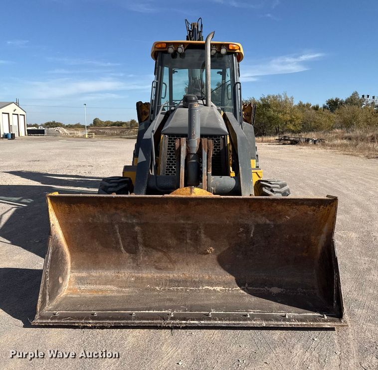 RETROEXCAVADORA 2009 JOHN DEERE 710J