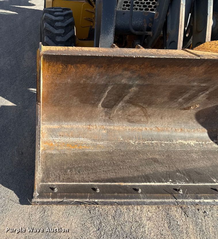 image for item EP0900 2009 John Deere 710J backhoe