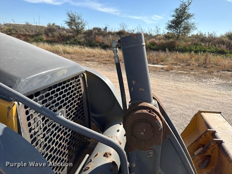 image for item EP0900 2009 John Deere 710J backhoe