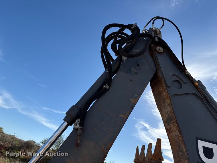 image for item EP0900 2009 John Deere 710J backhoe