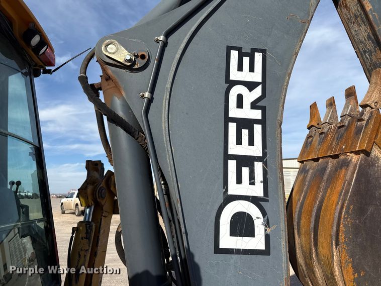 image for item EP0900 2009 John Deere 710J backhoe