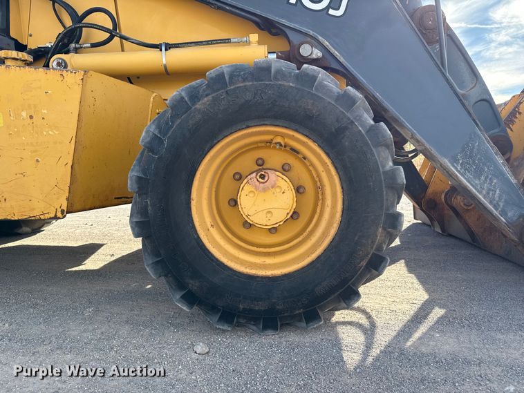 image for item EP0900 2009 John Deere 710J backhoe