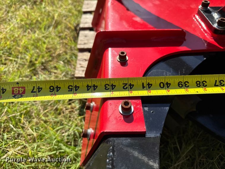 image for item EP0949 2025 GIYI GYX-DM43 skid steer disc mulcher