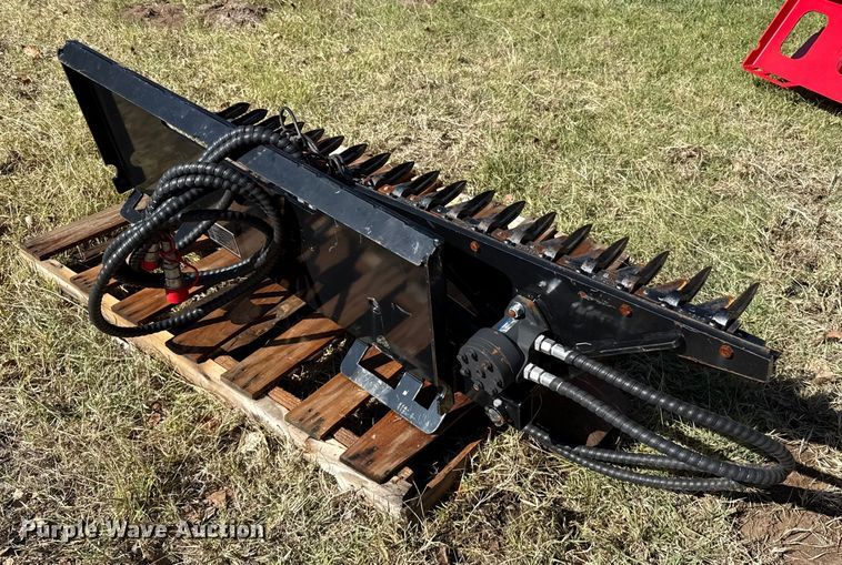 image for item EP0956 2024 GIYI GYD-LLJ skid steer hedge trimmer