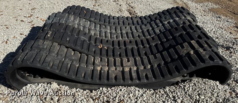 image for item ER0025 (2) sets of tracks