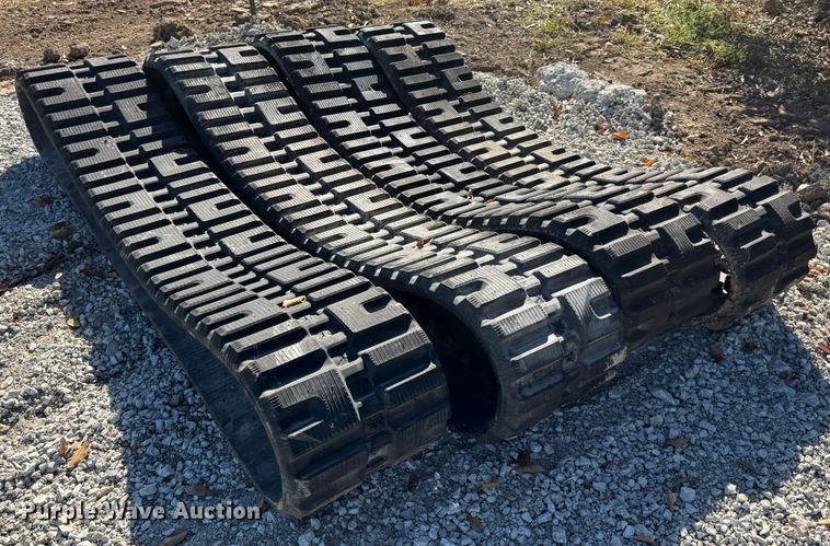 image for item ER0025 (2) sets of tracks