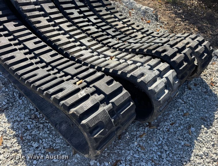 image for item ER0025 (2) sets of tracks