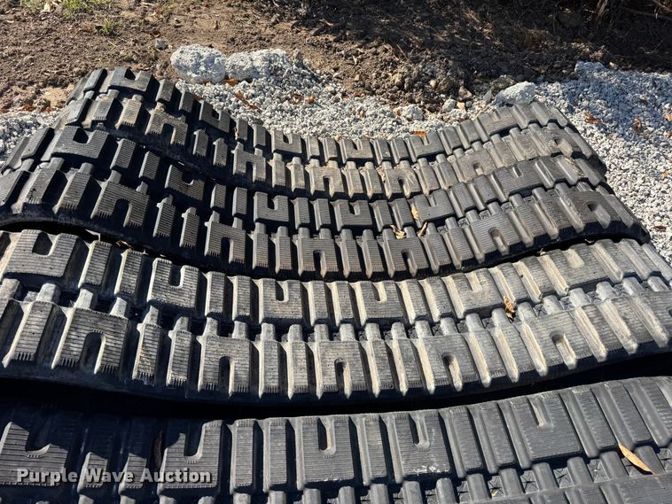 image for item ER0025 (2) sets of tracks