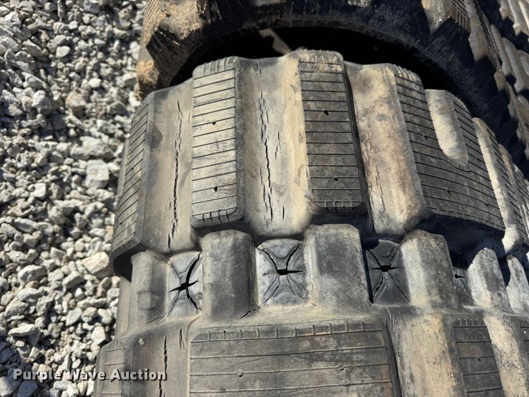 image for item ER0025 (2) sets of tracks