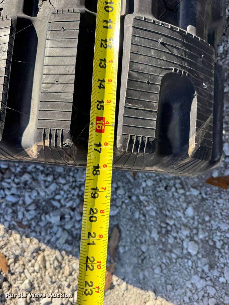 image for item ER0025 (2) sets of tracks