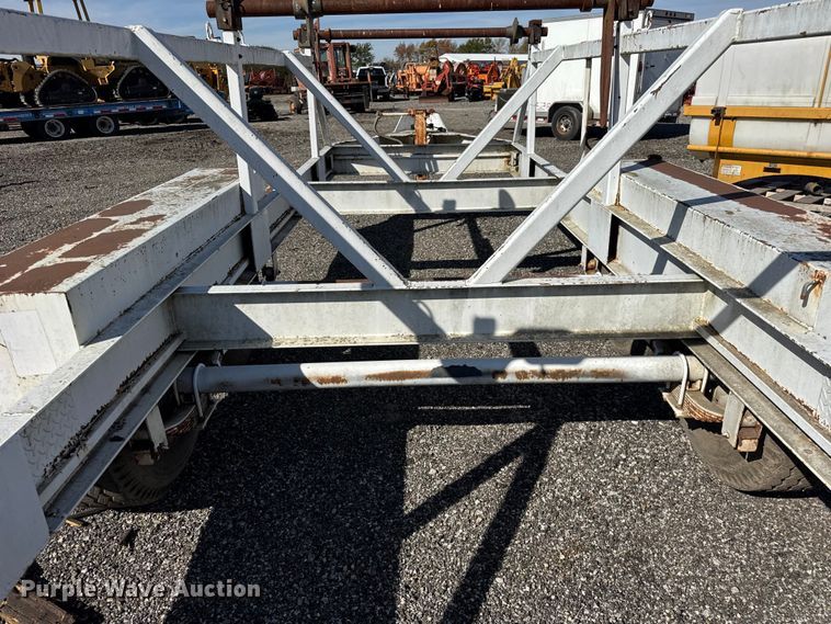 image for item ER0218 1994 Kiefer Built reel trailer