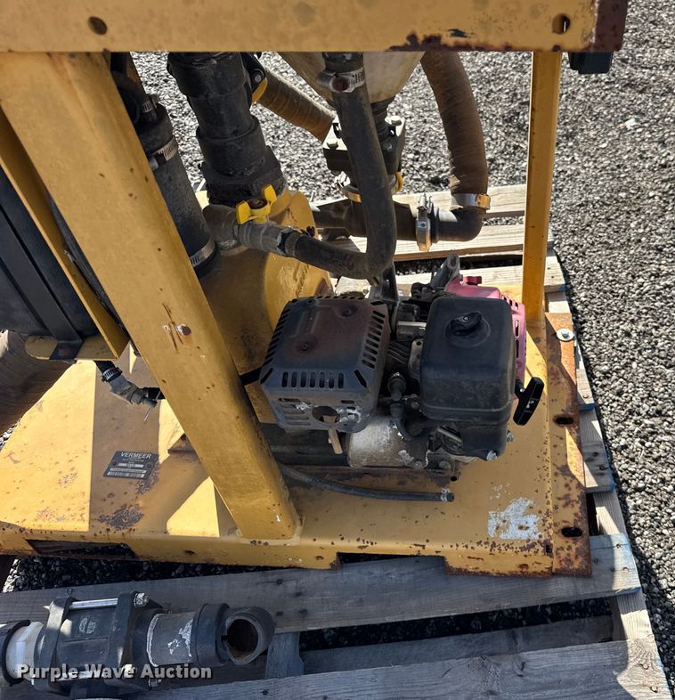 image for item ER0219 2016 Vermeer MX125 fluid mixing system