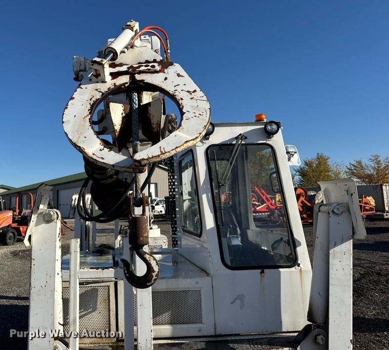 image for item ER0220 VMC Right Track RT01-DD mini digger derrick