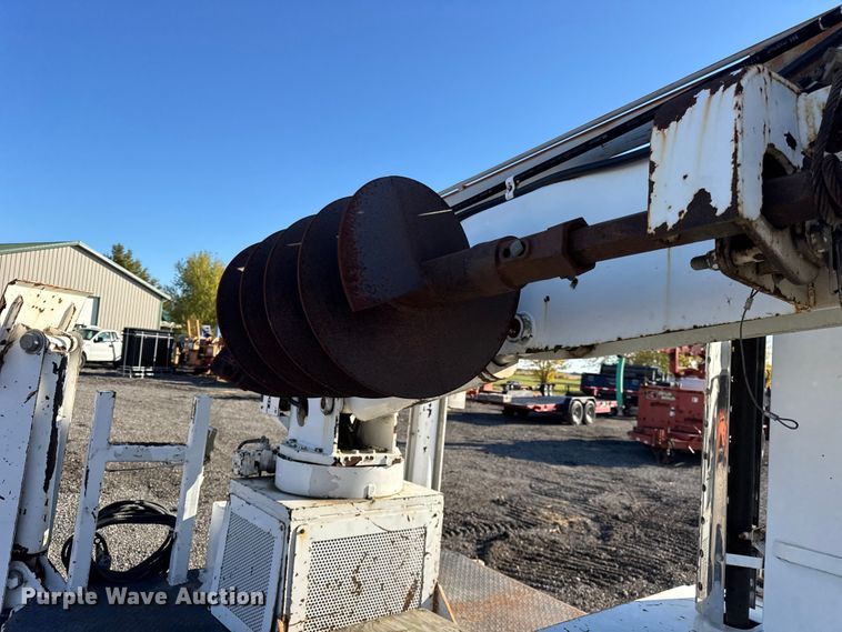 image for item ER0220 VMC Right Track RT01-DD mini digger derrick