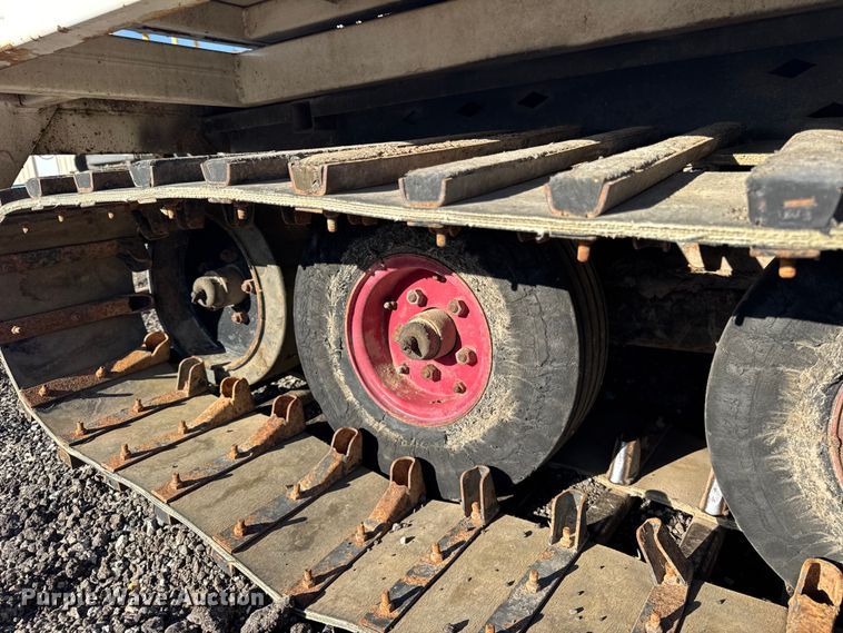 image for item ER0220 VMC Right Track RT01-DD mini digger derrick